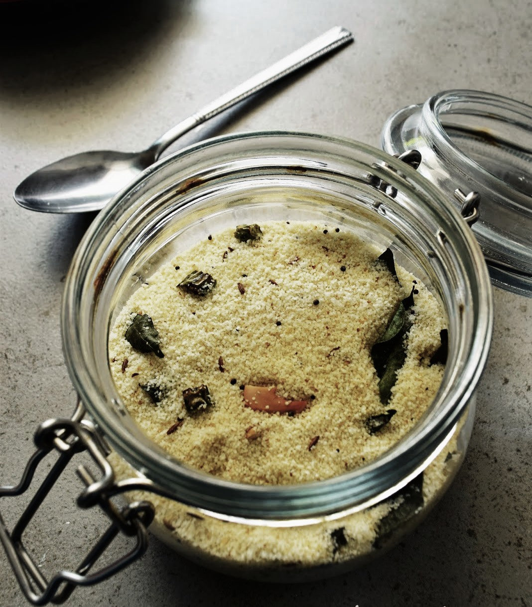 Instant upma mix with ghee flavor for soft and aromatic South Indian breakfast preparation