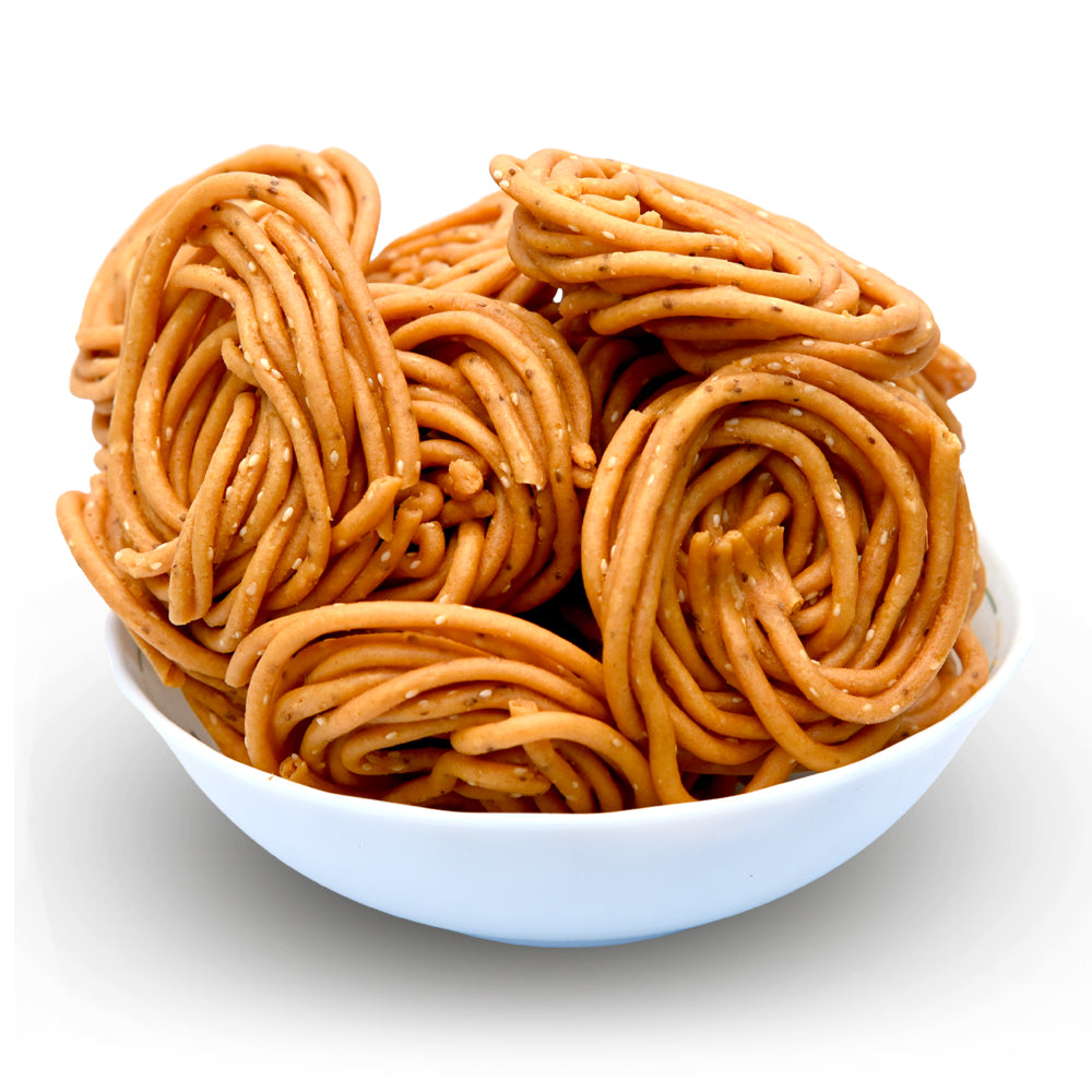 Crispy Andhra style dalsev snack served in traditional bowl