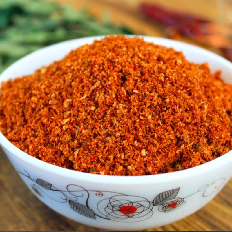 Andhra style velluli podi made with garlic and spices