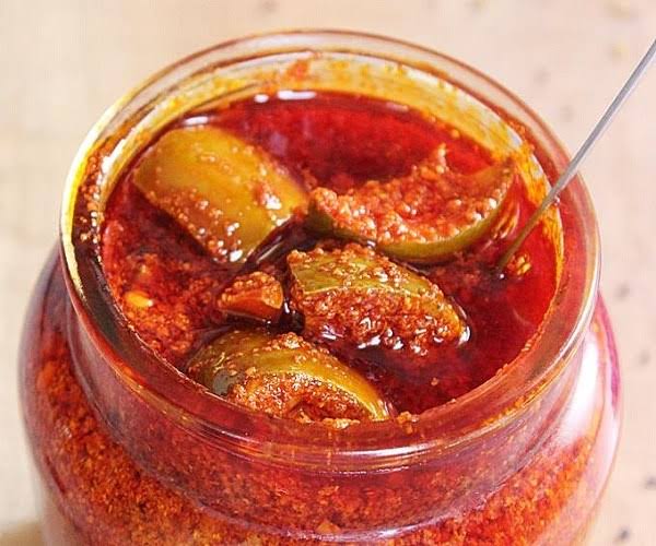 Pesara avakai mango pickle